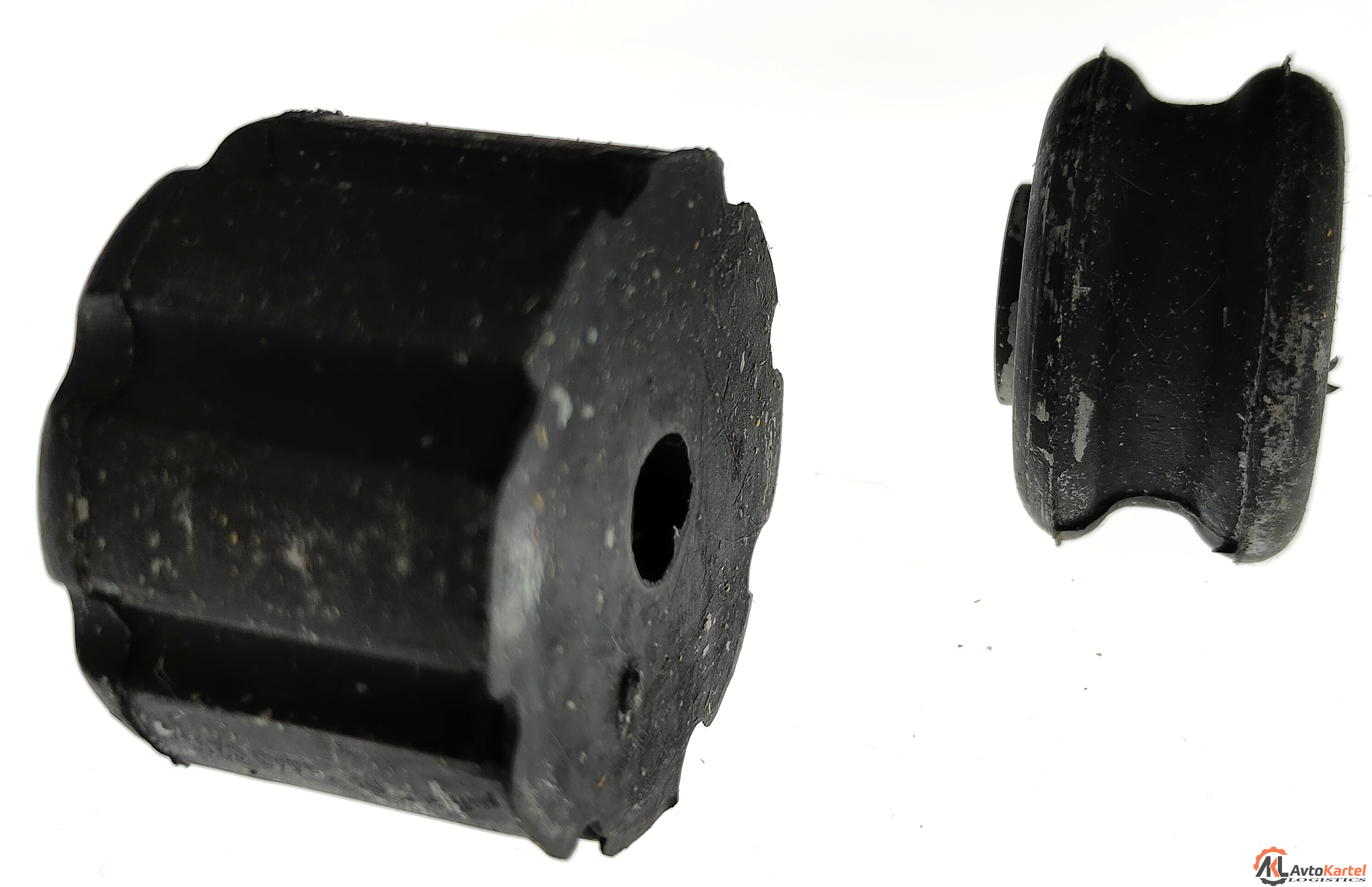 Опора амортизатора без подшипника NISSAN