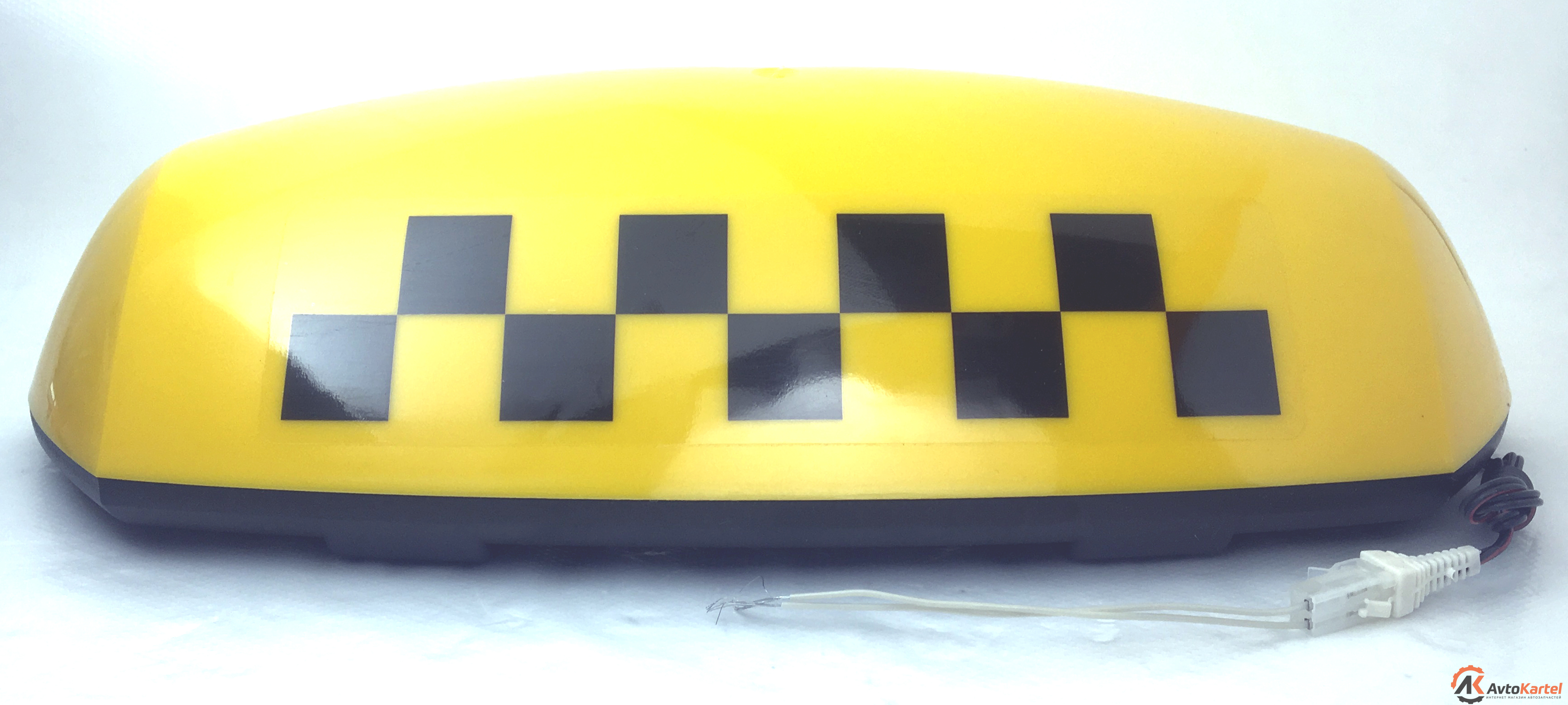 Знак такси средний желтый с защитной пленкой на магнитах с электрически разъемом.